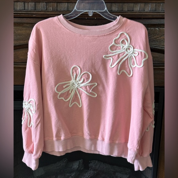 easel Tops - Easel Women’s Adorable Bow Top